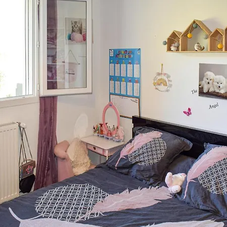 Holiday home Lovely In Rivehaute With Wifi Coueilles